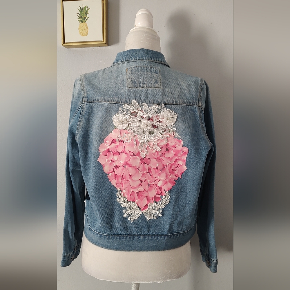 Jacket Women Or Girls The Style Between US Jean   Size Medium Personalized New